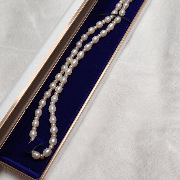 Vintage freshwater pearl necklace 16.4g Japan made silver hardware - Picture 5 of 17